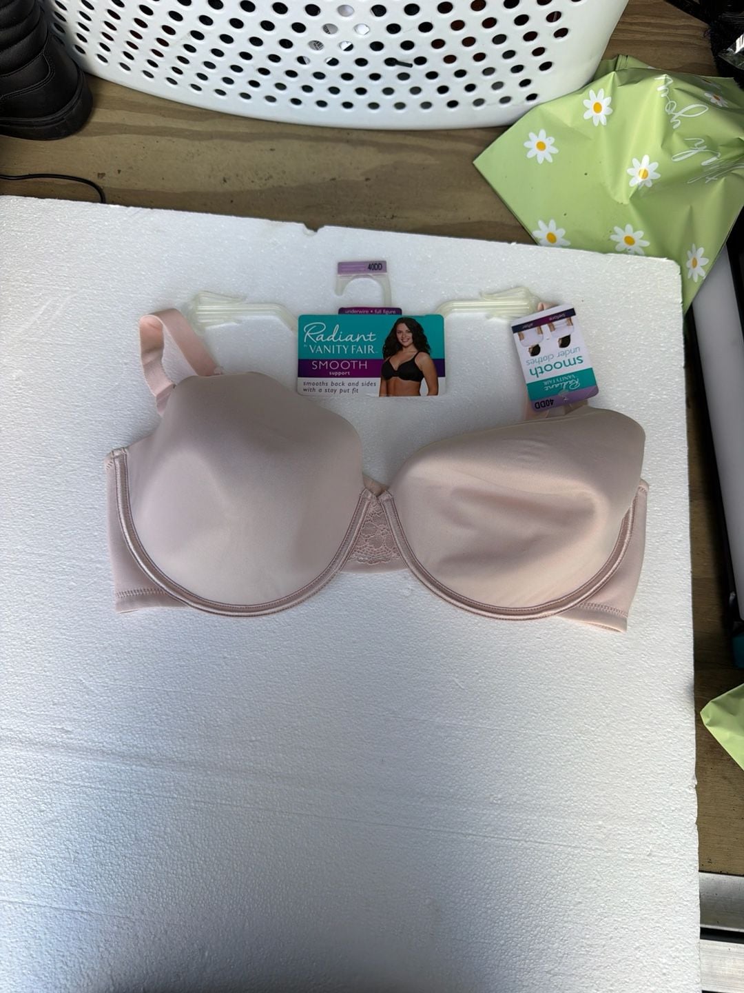 Radiant By Vanity Fair Smooth Support Underwire Full Figure Bra 40dd